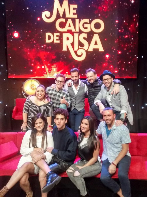 Me caigo de risa poster