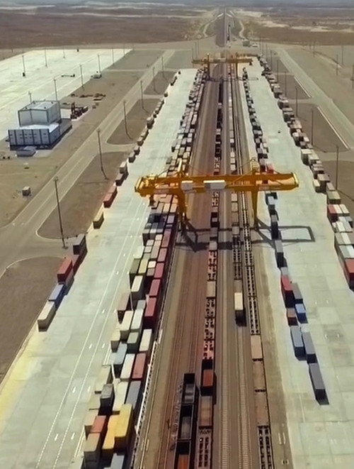 Die neue Seidenstraße - Chinas Griff nach Westen poster